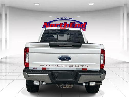 2017 Ford F-350 Lariat