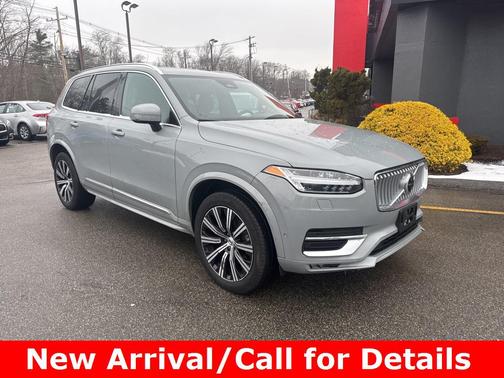 2024 Volvo XC90 B6 Plus Bright Theme 7-Seater