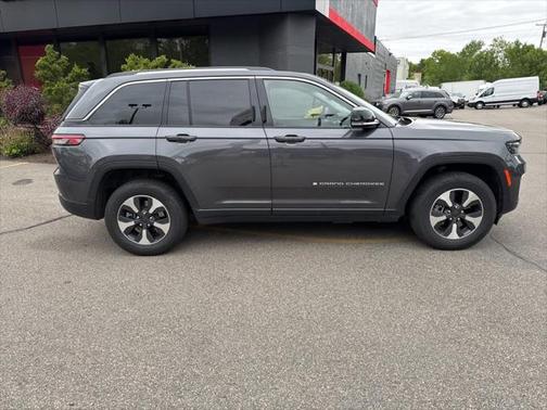 2023 Jeep Grand Cherokee 4xe Base