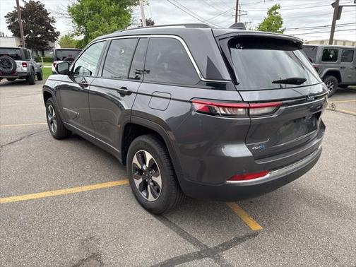 2023 Jeep Grand Cherokee 4xe Base