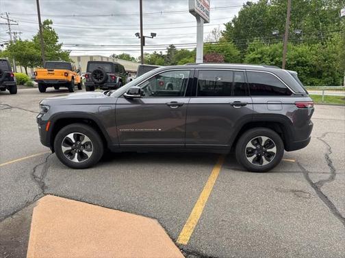 2023 Jeep Grand Cherokee 4xe Base