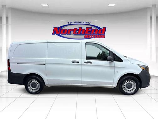 Arctic White 2021 Mercedes-Benz Metris Base