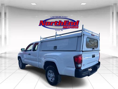 2018 Toyota Tacoma SR