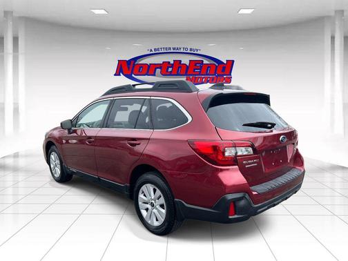Crimson Red Pearl 2019 Subaru Outback 2.5i Premium