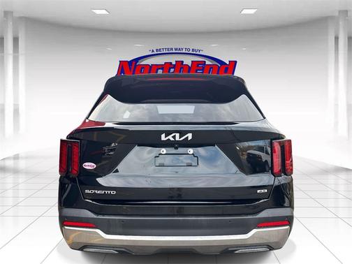 2024 Kia Sorento S