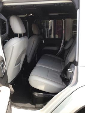 Silver Zynith Clearcoat 2023 Jeep Wrangler 4xe Sahara High Altitude