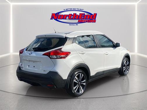 2020 Nissan Kicks SV