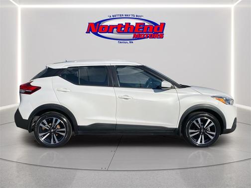 2020 Nissan Kicks SV