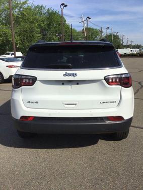 Bright White Clearcoat 2025 Jeep Compass Limited
