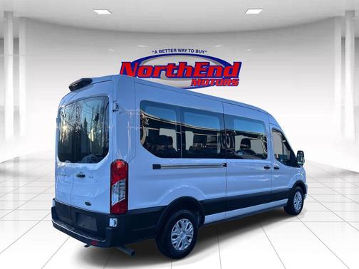 2022 Ford Transit-350 XLT
