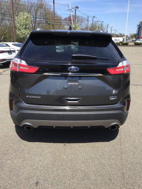 Magnetic 2020 Ford Edge SEL