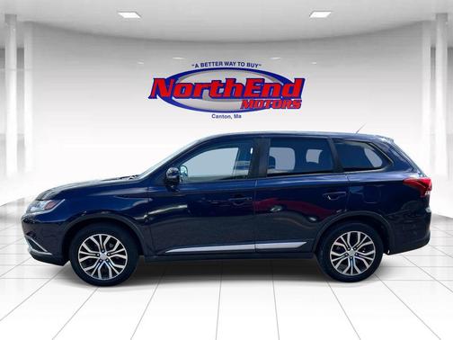 Cosmic Blue Metallic 2016 Mitsubishi Outlander SE