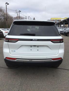 Bright White Clearcoat 2022 Jeep Grand Cherokee 4xe Base