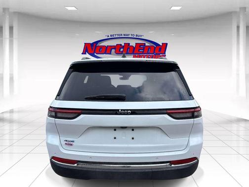Bright White Clearcoat 2022 Jeep Grand Cherokee 4xe Base