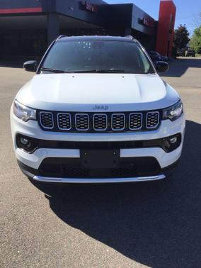 Bright White Clearcoat 2025 Jeep Compass Limited