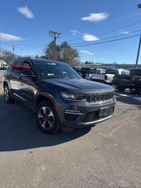 2023 Jeep Grand Cherokee 4xe Base