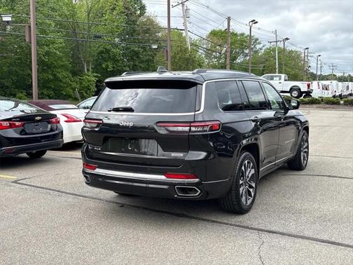 2022 Jeep Grand Cherokee L Overland
