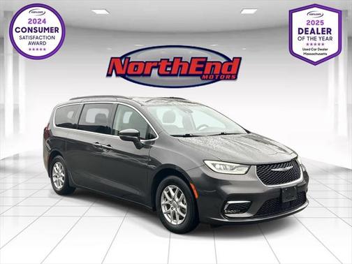 2022 Chrysler Pacifica Touring L