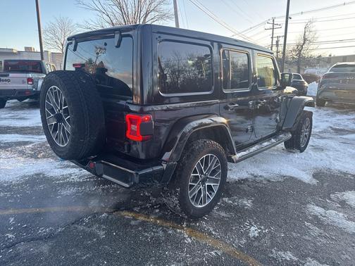 2024 Jeep Wrangler 4xe High Altitude