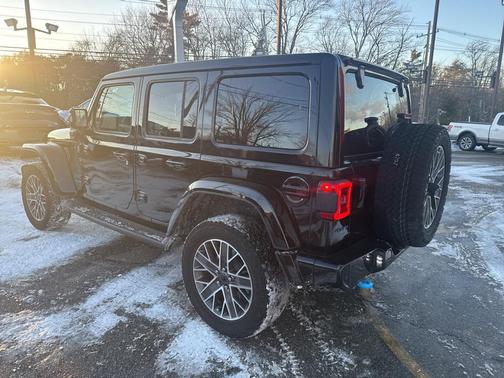 2024 Jeep Wrangler 4xe High Altitude