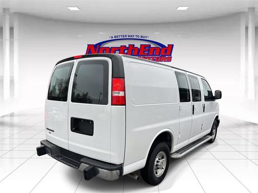 2024 Chevrolet Express 2500 RWD 2500 Regular Wheelbase WT