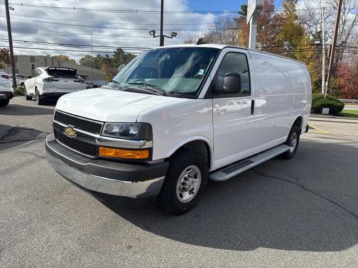 2024 Chevrolet Express 2500 RWD 2500 Regular Wheelbase WT