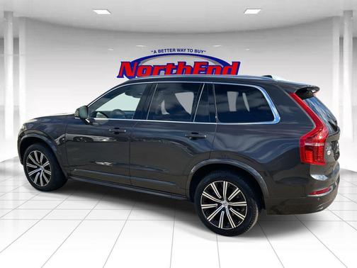 2023 Volvo XC90 B5 Core