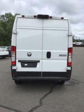 Bright White Clearcoat 2026 RAM ProMaster 2500 Tradesman