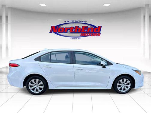 Ice Cap 2025 Toyota Corolla LE