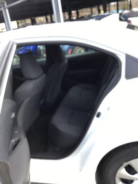 Ice Cap 2025 Toyota Corolla LE