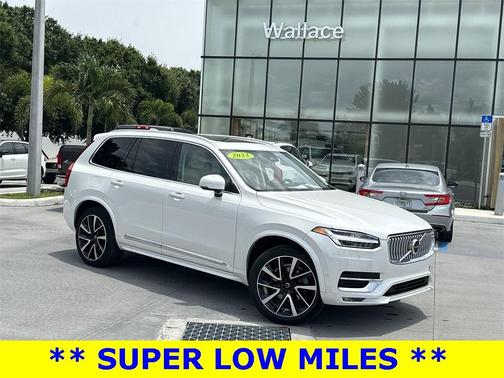 2023 Volvo XC90 B6 Plus 6-Seater
