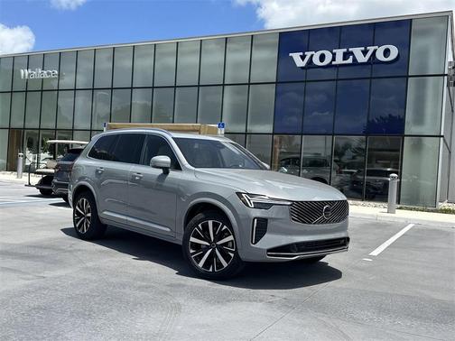 2025 Volvo XC90 Plug-In Hybrid T8 Core 7-Seater