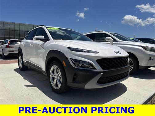 2023 Hyundai KONA SEL