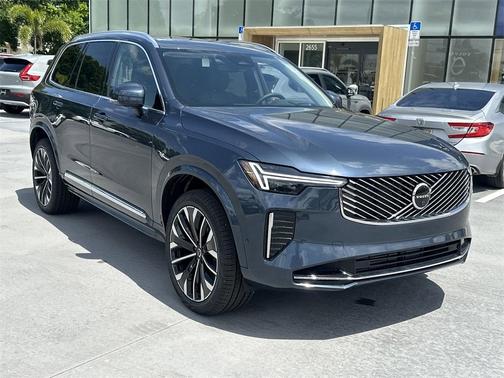 2025 Volvo XC90 Plug-In Hybrid T8 Ultra 7-Seater