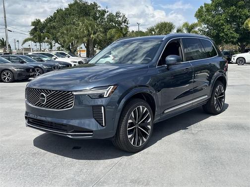 2025 Volvo XC90 Plug-In Hybrid T8 Ultra 7-Seater