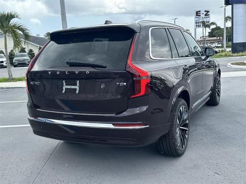 2025 Volvo XC90 Plug-In Hybrid T8 Plus 7-Seater