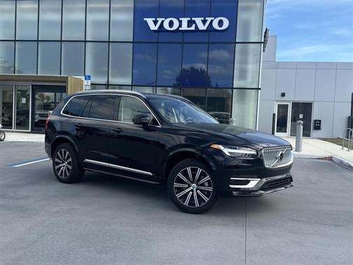 2025 Volvo XC90 B6 Plus 7-Seater