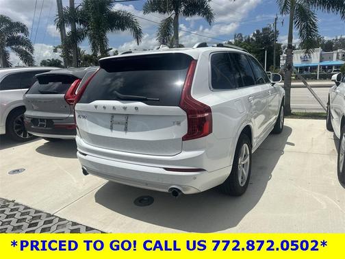 2018 Volvo XC90 T5 Momentum