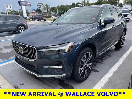 2022 Volvo XC60 B6 Inscription