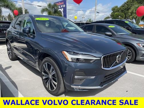 2022 Volvo XC60 B6 Inscription