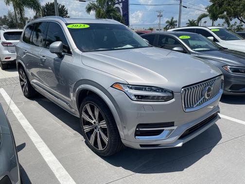 2023 Volvo XC90 Recharge Plug-In Hybrid T8 Ultimate 6-Seater
