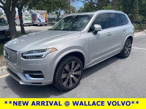 2023 Volvo XC90 Recharge Plug-In Hybrid T8 Ultimate 6-Seater