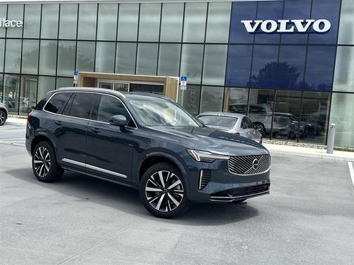 2025 Volvo XC90 Plug-In Hybrid T8 Core 7-Seater
