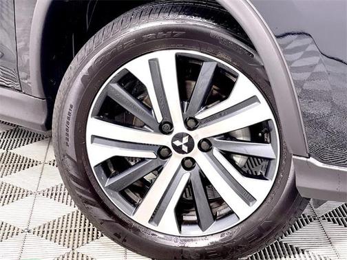 Photo 2 of 15 of 2022 Mitsubishi Outlander Sport 2.0 S