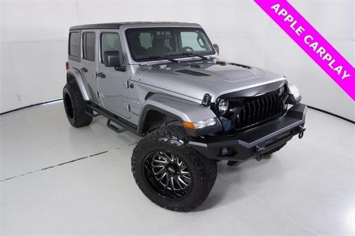 Photo 2 of 34 of 2021 Jeep Wrangler Unlimited Sahara