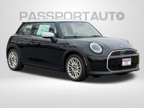 2025 MINI Hardtop Cooper