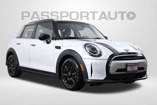 2023 MINI Hardtop Cooper