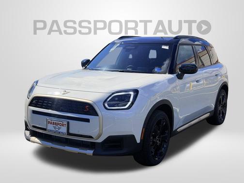 Nanuq White Metallic 2027 MINI Countryman Cooper S ALL4