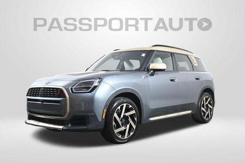 Smokey Green Metallic 2025 MINI Countryman Cooper S ALL4