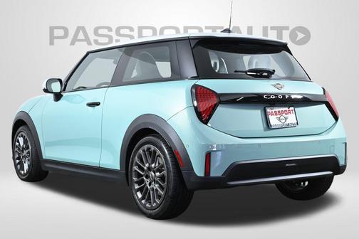 2025 MINI Hardtop Cooper